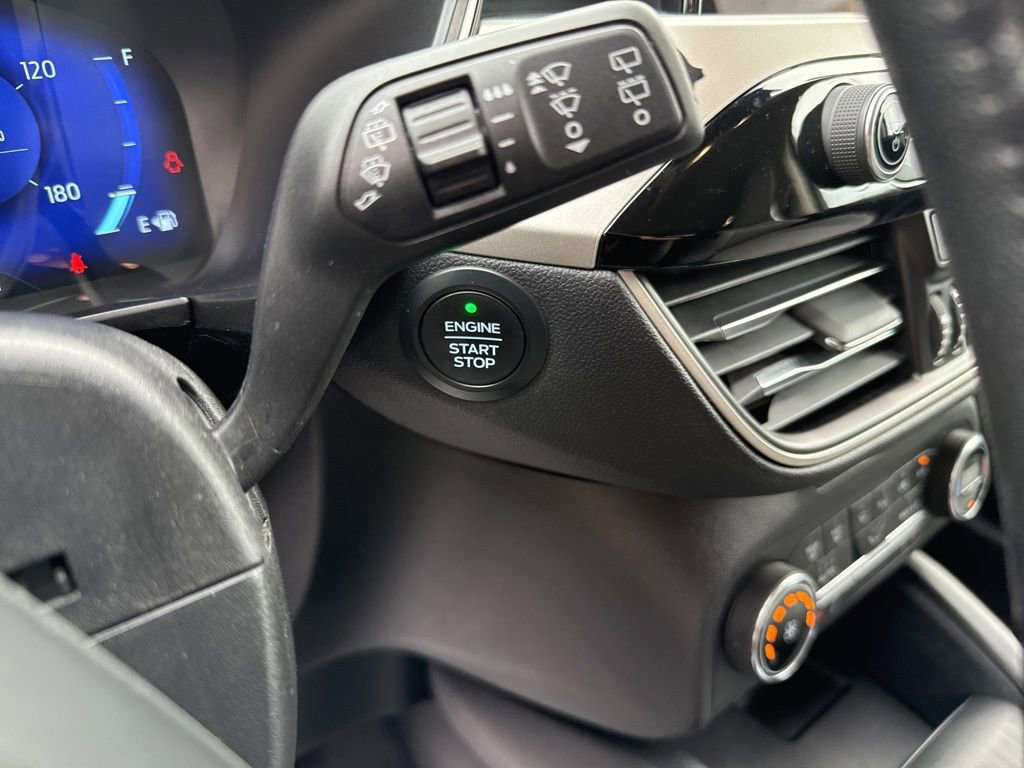 Certified 2020 Ford Escape SE Sport image 19