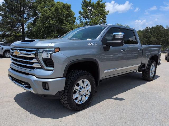 Used 2024 Chevrolet Silverado 2500 High Country w/ High Country Premium Package AWD/4WD image 8