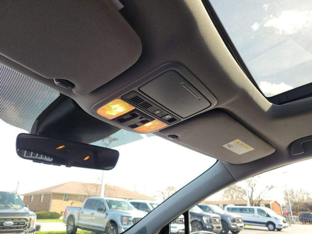 Used 2021 Honda Odyssey Touring image 30