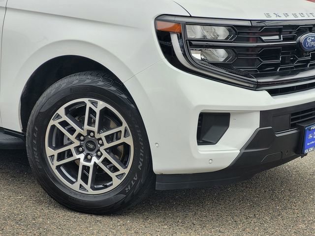 Certified 2025 Ford Expedition Active image 6