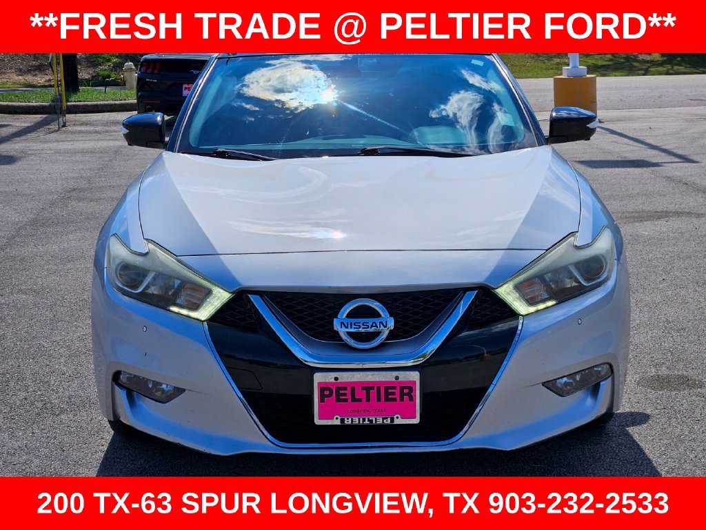Used 2017 Nissan Maxima Platinum FWD image 2