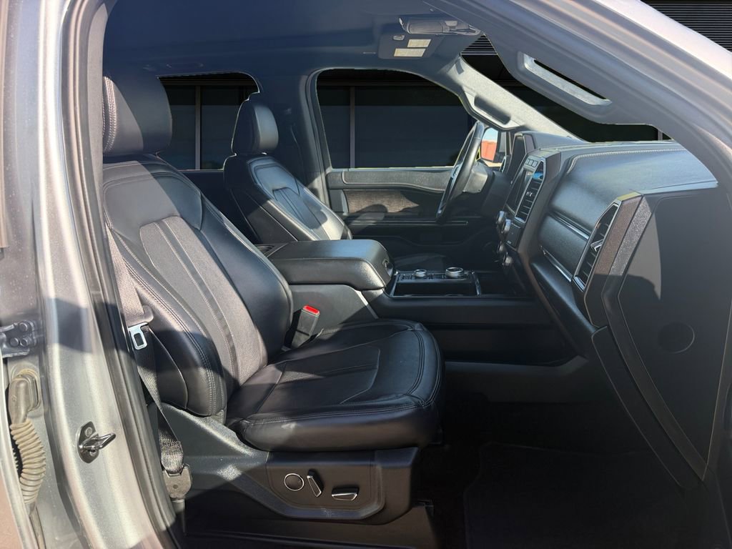 Certified 2021 Ford Expedition Max Limited AWD/4WD image 6