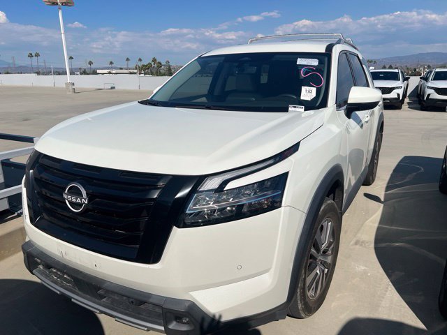 Used 2023 Nissan Pathfinder SL w/ Lighting Package (N92)