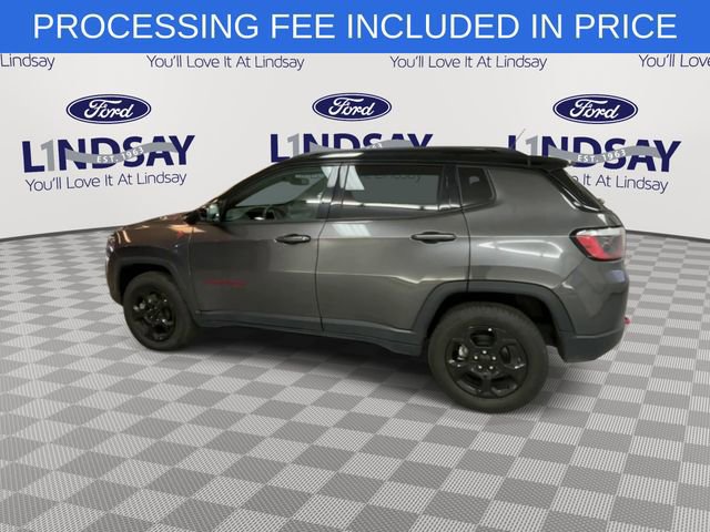 Used 2023 Jeep Compass Trailhawk AWD/4WD image 3