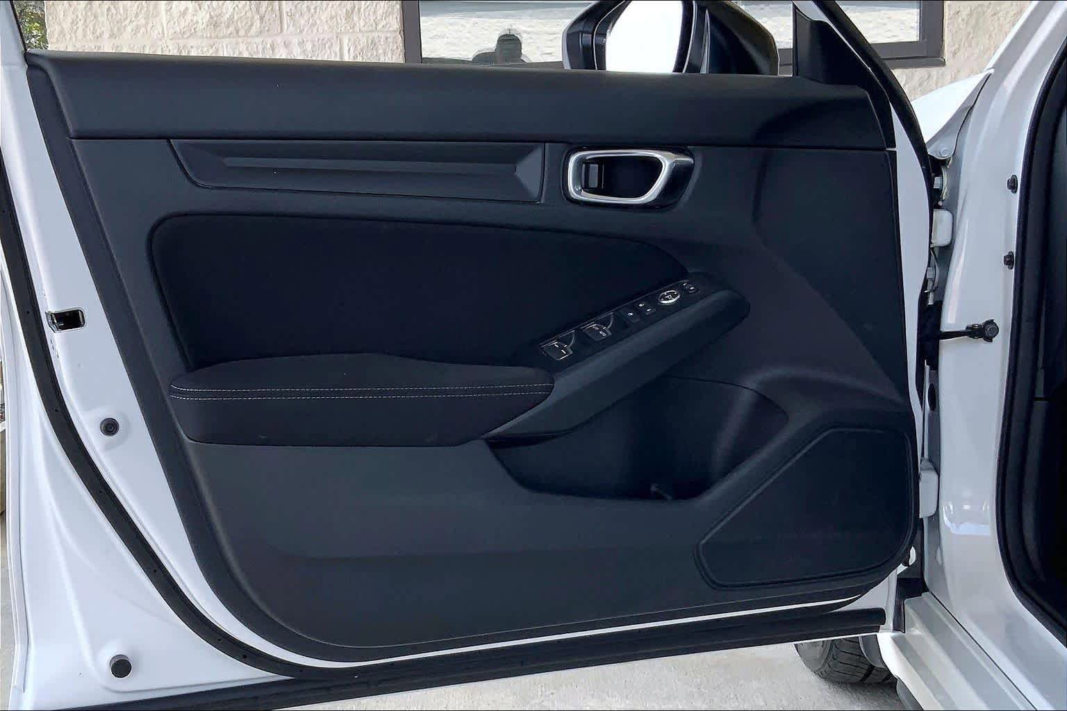 Used 2025 Honda Civic Sport image 21