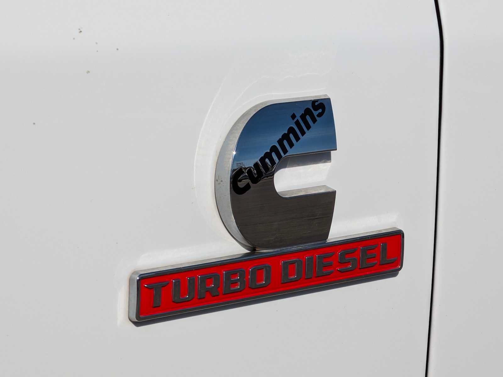 Used 2022 RAM 3500 Tradesman w/ Chrome Appearance Group AWD/4WD image 11