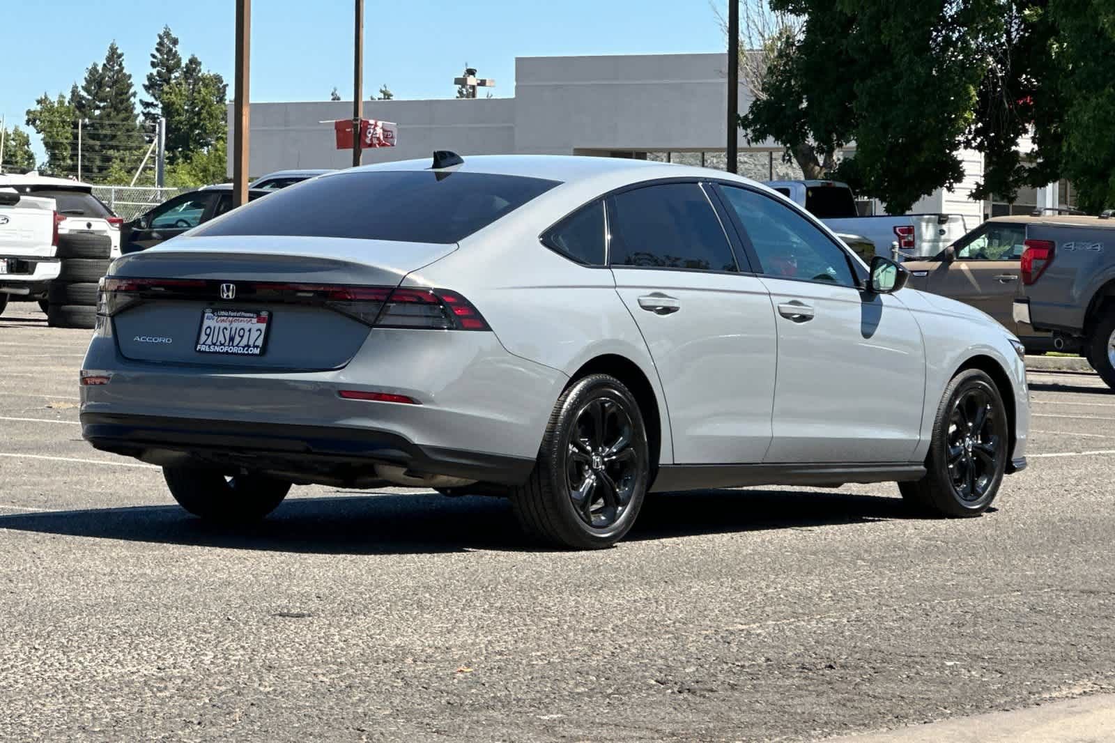 Used 2025 Honda Accord SE video 2