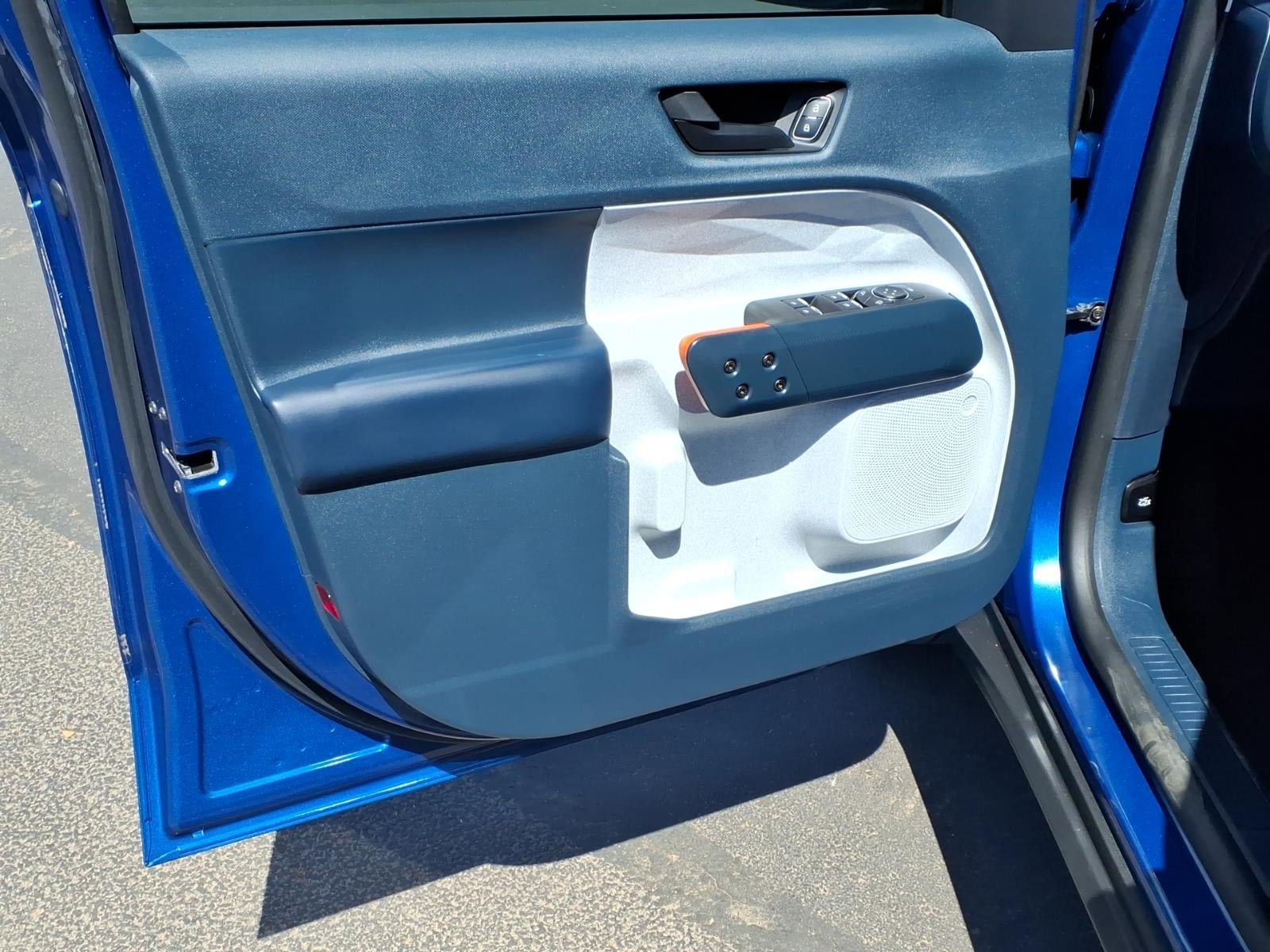 Certified 2024 Ford Maverick XLT FWD image 21