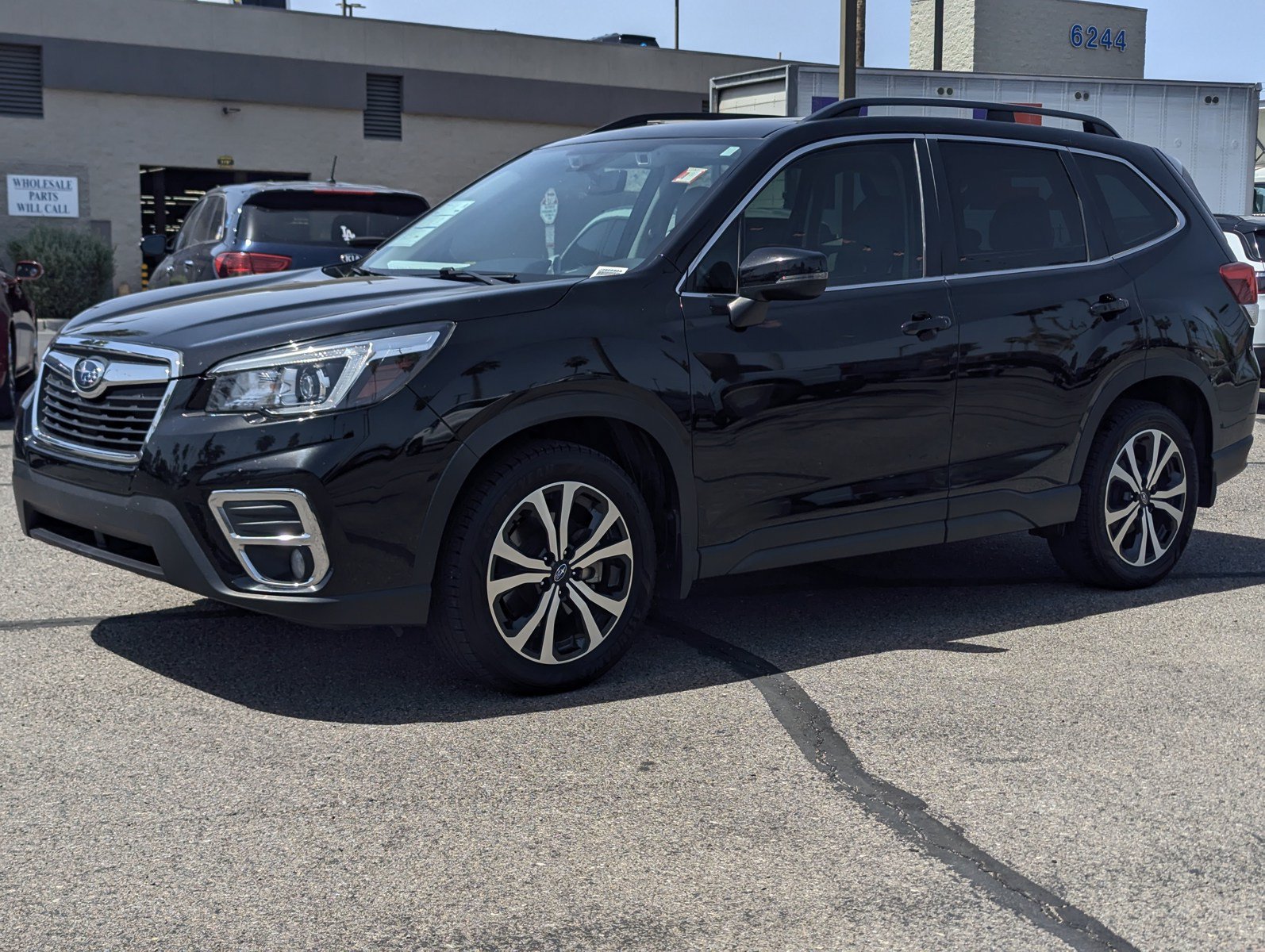 Used 2020 Subaru Forester Limited w/ Popular Package #3 AWD/4WD image 5