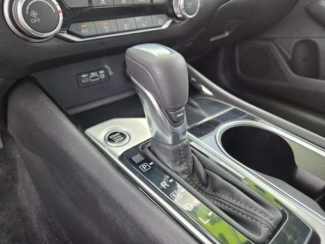 Used 2024 Nissan Altima 2.5 SV FWD image 23