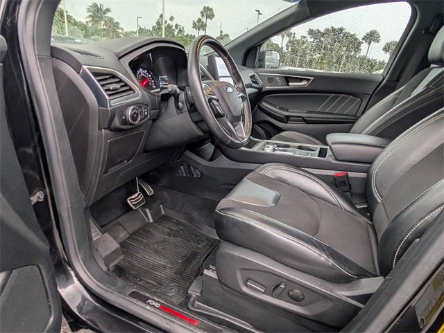 Certified 2023 Ford Edge ST image 6