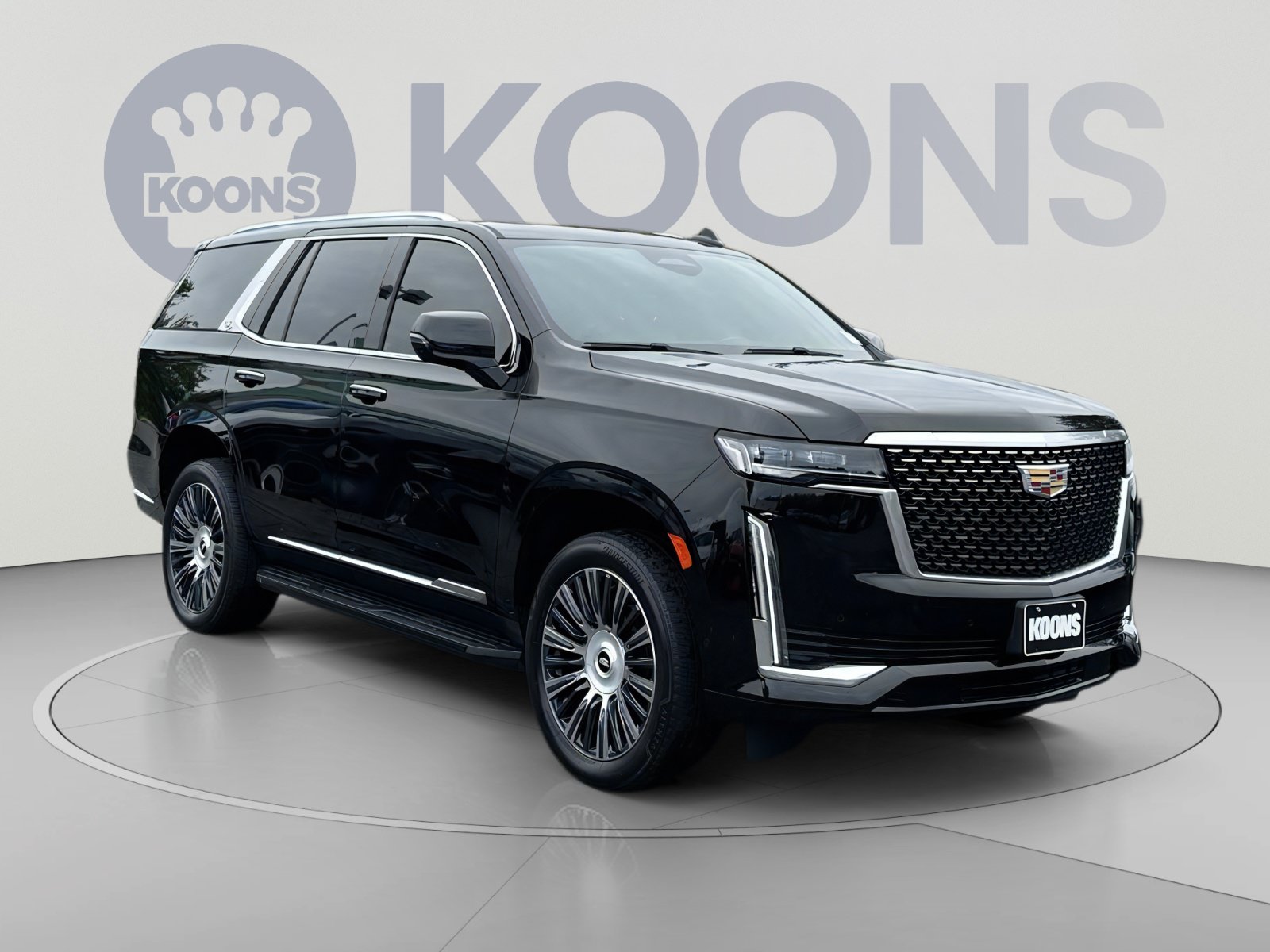 Used 2022 Cadillac Escalade Premium Luxury AWD/4WD image 2