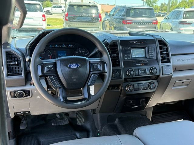 Certified 2017 Ford F250 XL w/ FX4 Off-Road Package AWD/4WD image 4