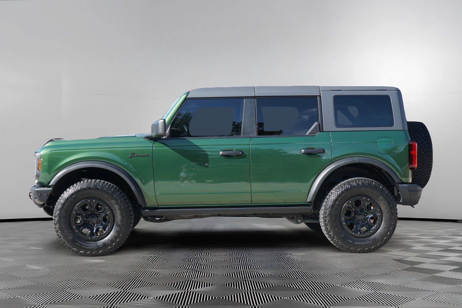 Certified 2024 Ford Bronco Black Diamond w/ Sasquatch Package AWD/4WD image 7