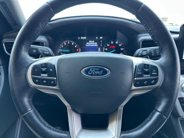 Certified 2021 Ford Explorer XLT w/ Equipment Group 202A RWD image 23