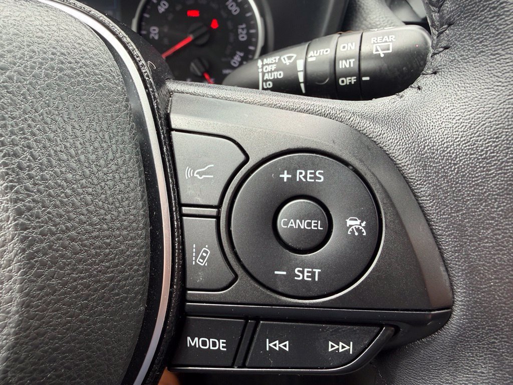 Used 2020 Toyota RAV4 XLE Premium AWD/4WD image 14