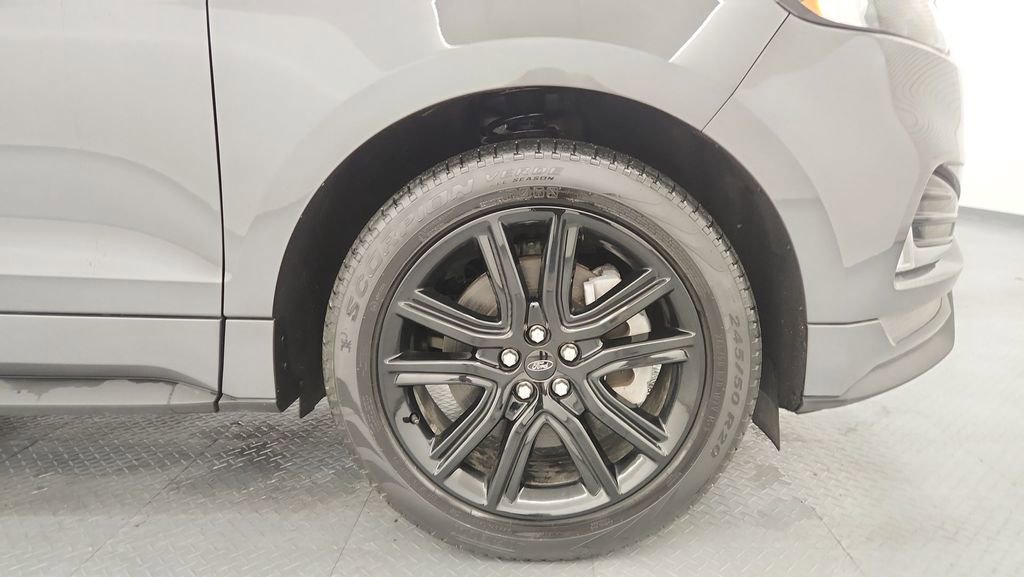 Certified 2024 Ford Edge ST-Line AWD/4WD image 26