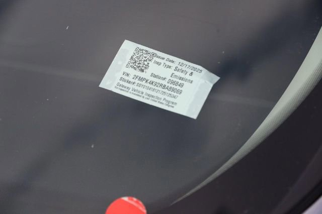 Certified 2024 Ford Edge Titanium image 28