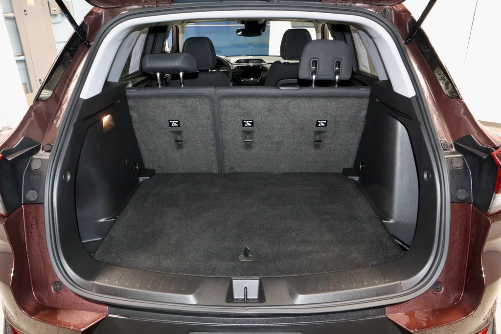 Used 2023 Chevrolet TrailBlazer LT w/ Convenience Package image 16
