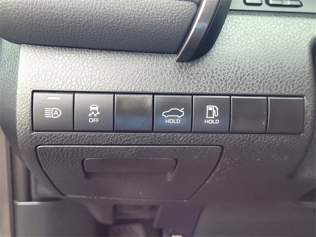 Used 2023 Toyota Camry LE image 17