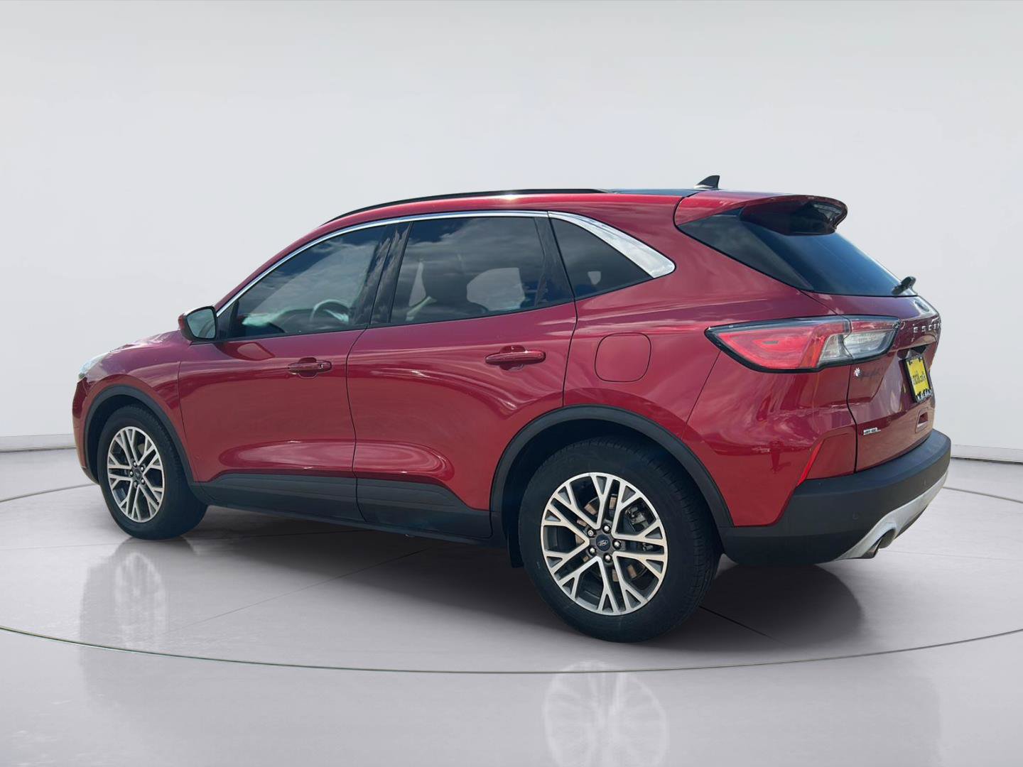 Certified 2021 Ford Escape SEL w/ Technology Package FWD image 6