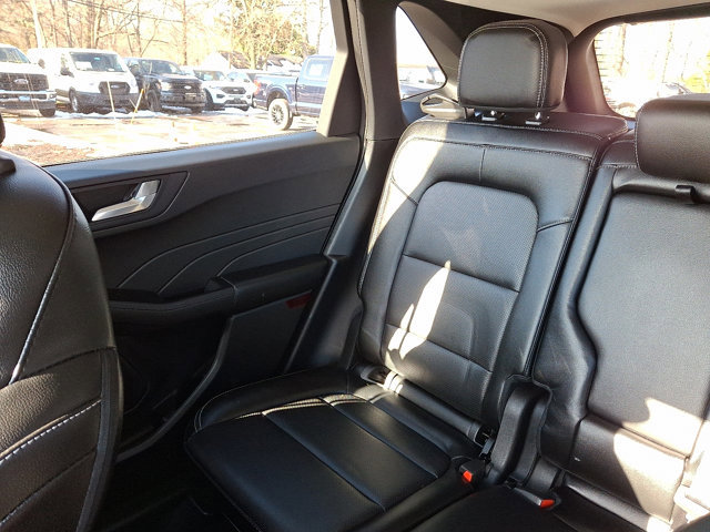 Certified 2022 Ford Escape SEL image 16