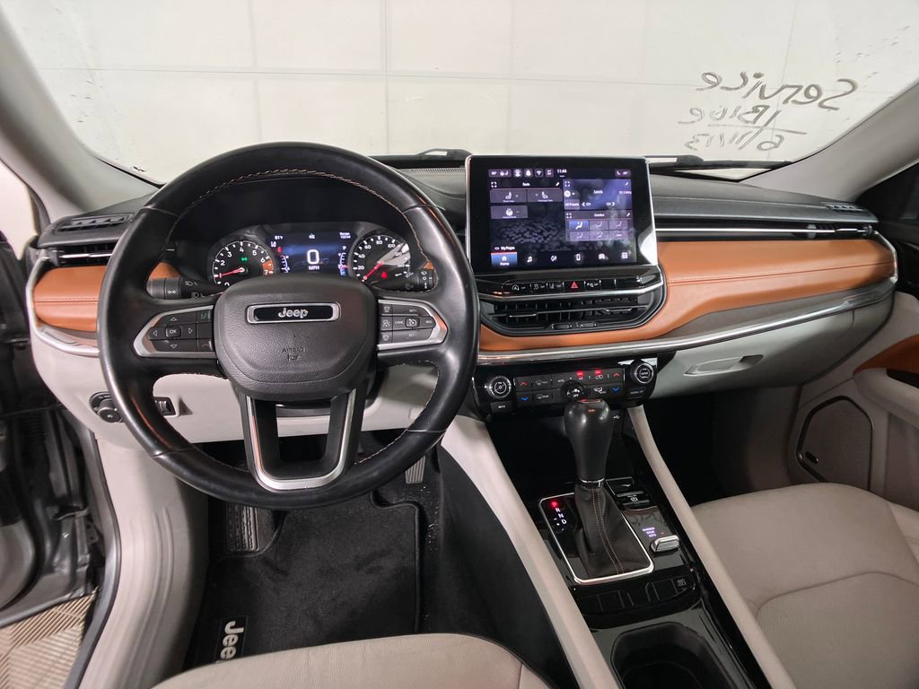 Used 2022 Jeep Compass Limited w/ Sun and Sound Group image 7