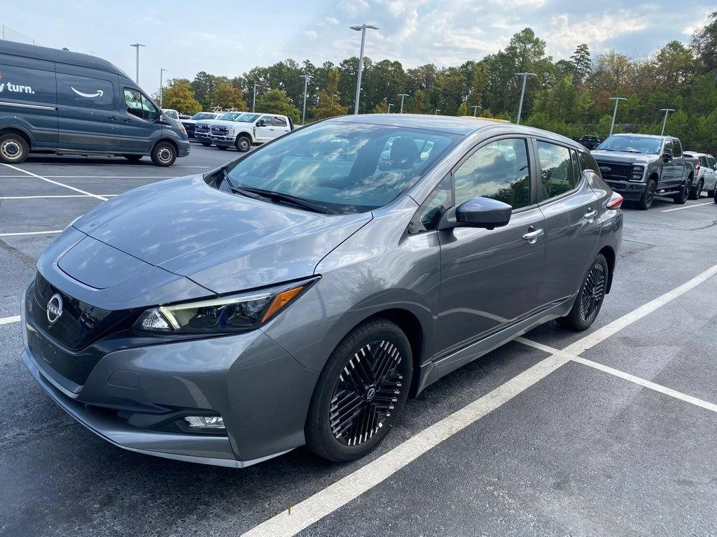 Used 2024 Nissan Leaf SV Plus FWD image 3