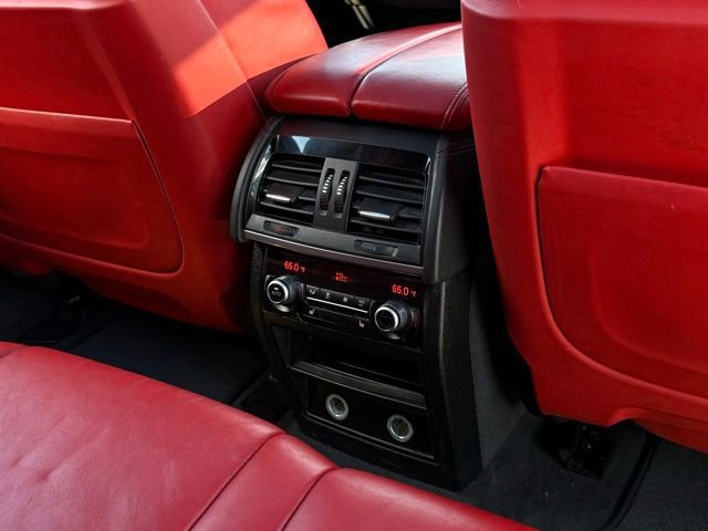 Used 2017 BMW X5 M image 34