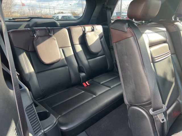 Certified 2022 Ford Explorer Platinum w/ Equipment Group 601A image 15