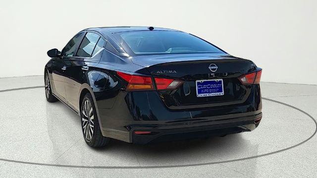 Used 2024 Nissan Altima 2.5 SV FWD image 7