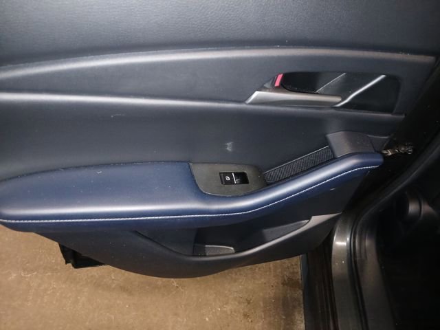 Used 2021 MAZDA CX-30 AWD 2.5 S w/ Select Package image 40