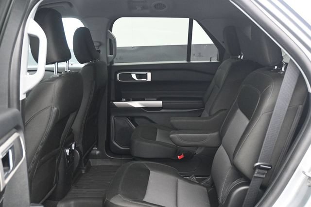 Certified 2023 Ford Explorer XLT AWD/4WD image 5