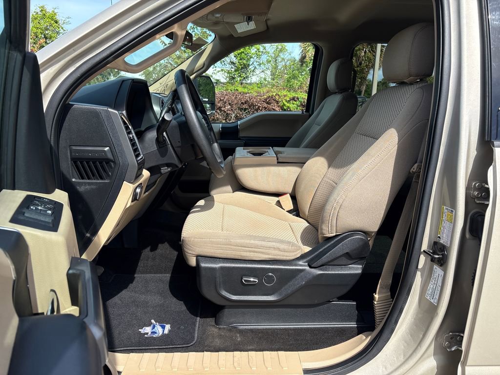 Certified 2018 Ford F250 XLT w/ XLT Value Package AWD/4WD image 28