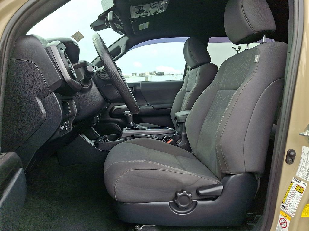 Used 2019 Toyota Tacoma TRD Off-Road image 13