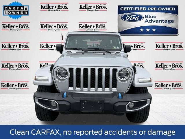 Used 2022 Jeep Wrangler Unlimited Sahara w/ Cold Weather Group AWD/4WD image 2