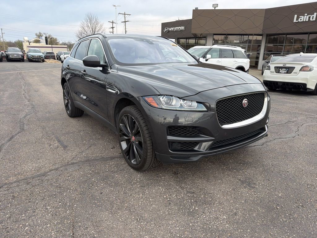 Used 2020 Jaguar F-PACE Prestige AWD/4WD image 5
