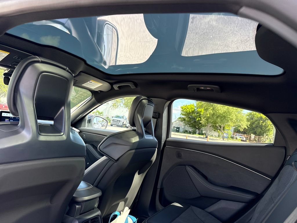 Certified 2025 Ford Mustang Mach-E GT AWD/4WD image 9