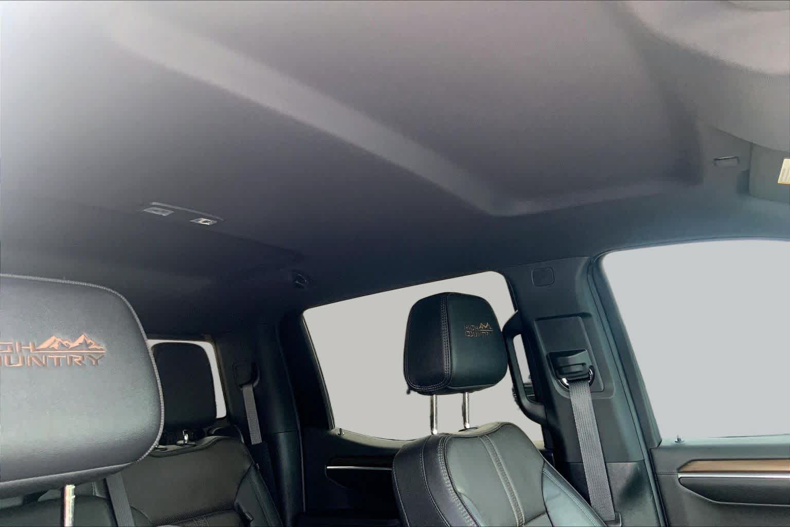 Used 2024 Chevrolet Silverado 1500 High Country AWD/4WD image 14