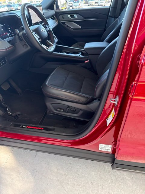 Certified 2025 Ford Explorer ST AWD/4WD image 13