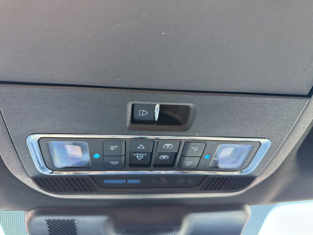 Certified 2023 Ford F150 Platinum w/ Equipment Group 701A High image 44