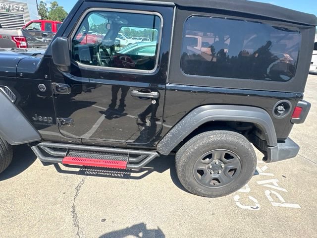 Used 2024 Jeep Wrangler Sport AWD/4WD image 8