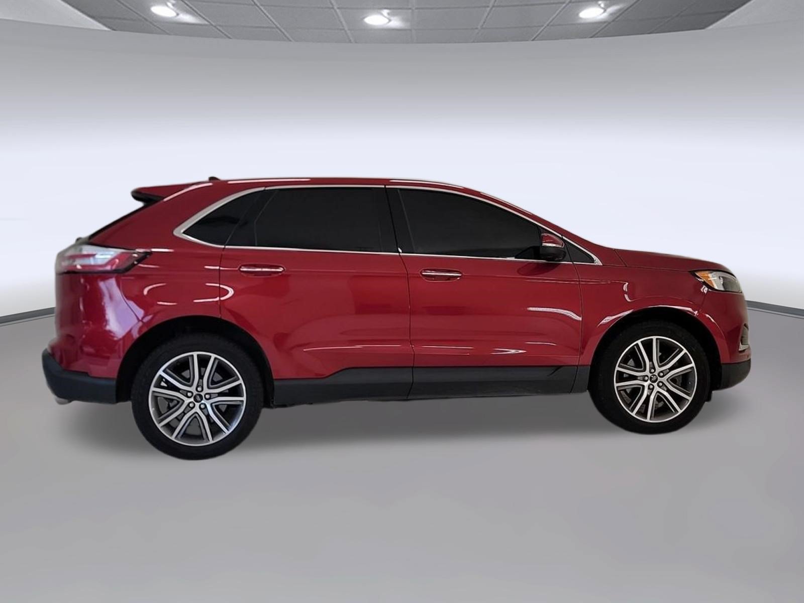 Certified 2024 Ford Edge Titanium AWD/4WD image 6