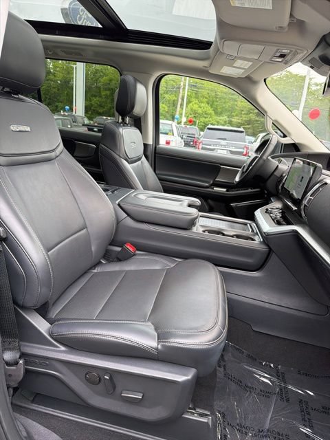 Certified 2025 Ford Expedition Platinum AWD/4WD image 20