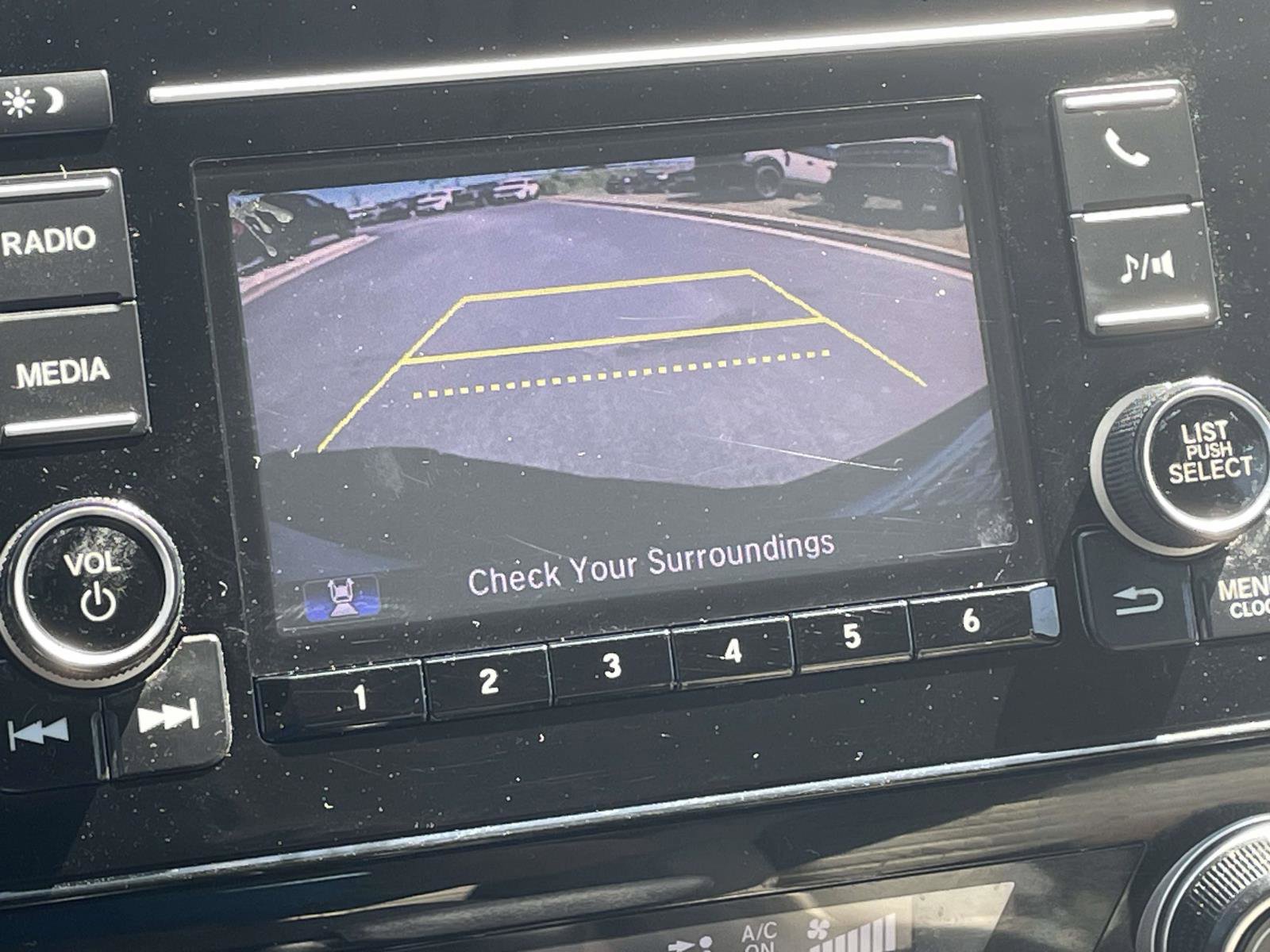Used 2018 Honda CR-V LX image 21