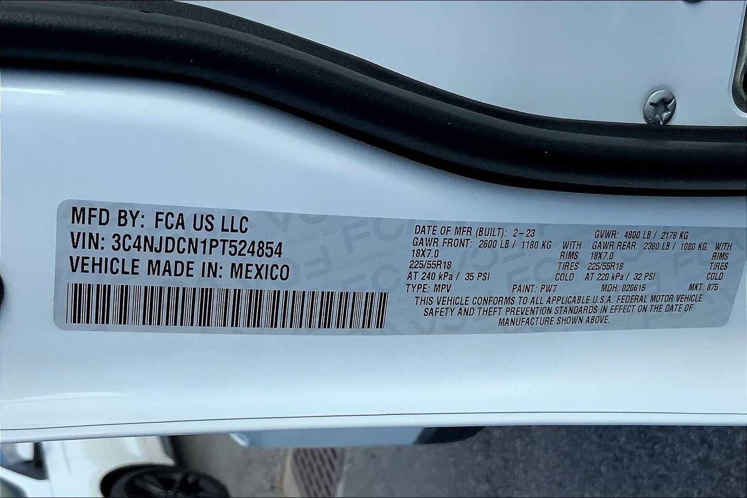 Used 2023 Jeep Compass Limited image 33