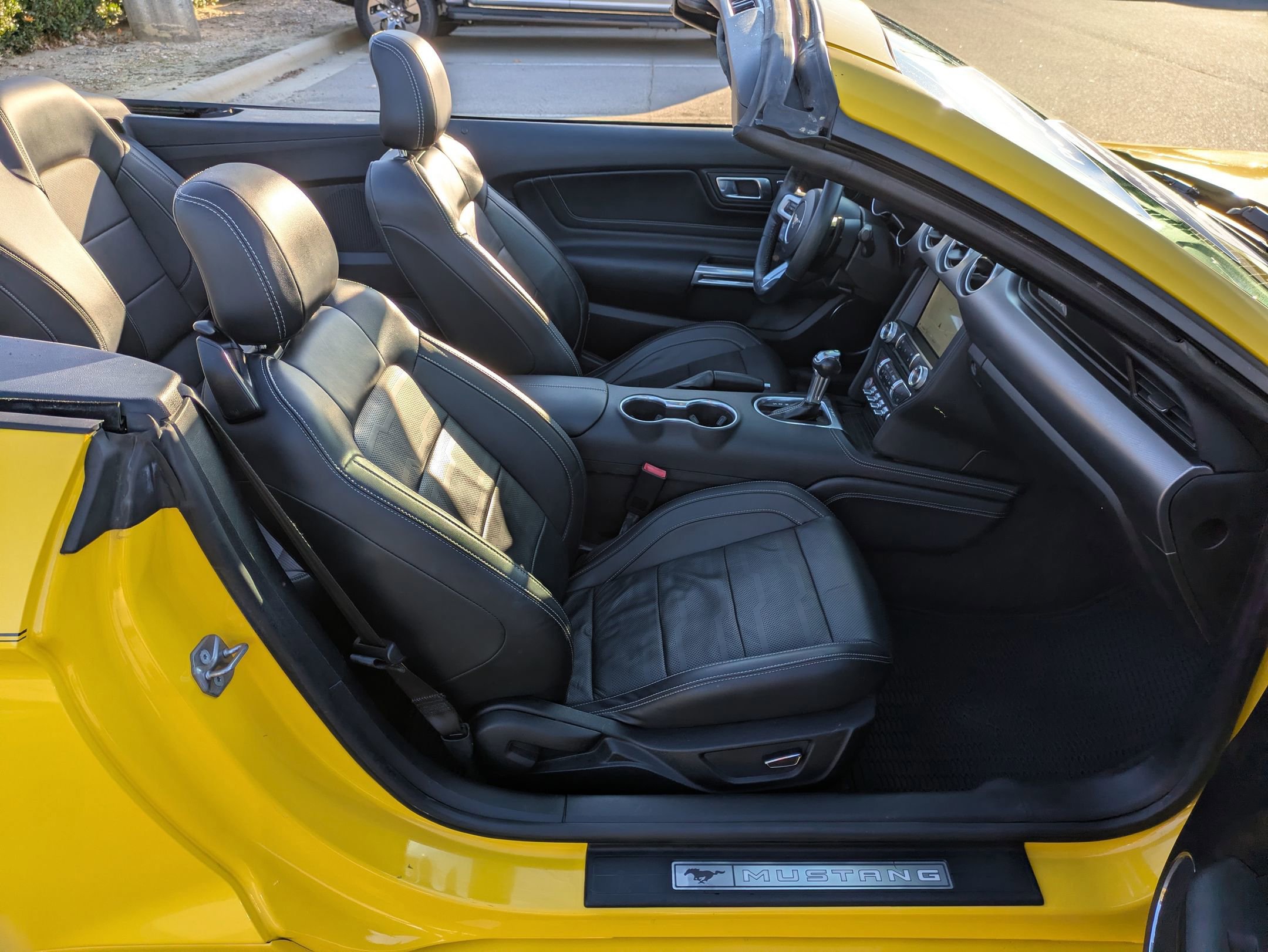 Certified 2018 Ford Mustang Premium w/ Equipment Group 201A image 33