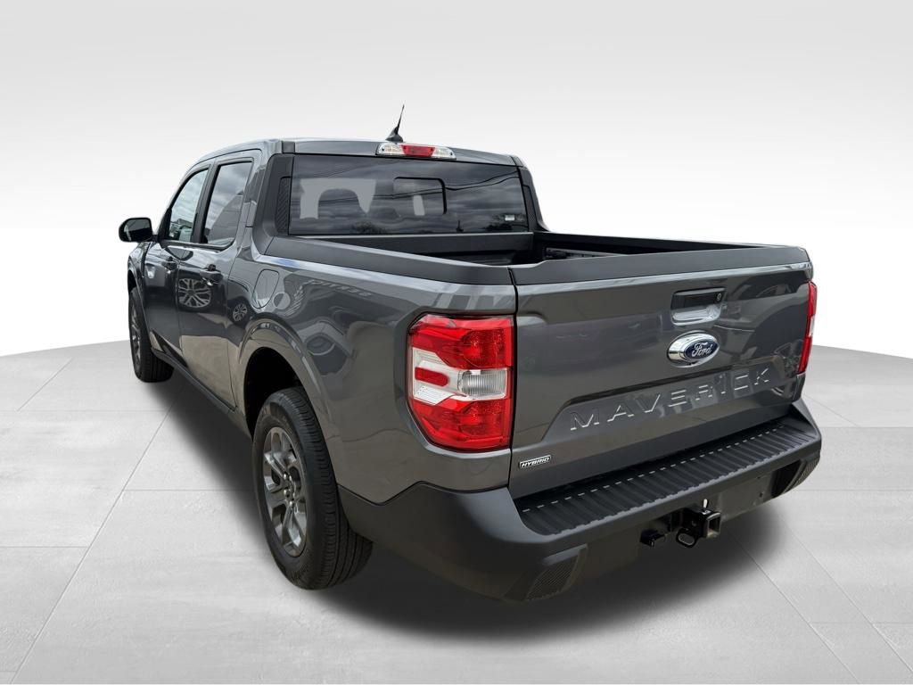 Certified 2023 Ford Maverick XLT w/ XLT Luxury Package FWD image 9