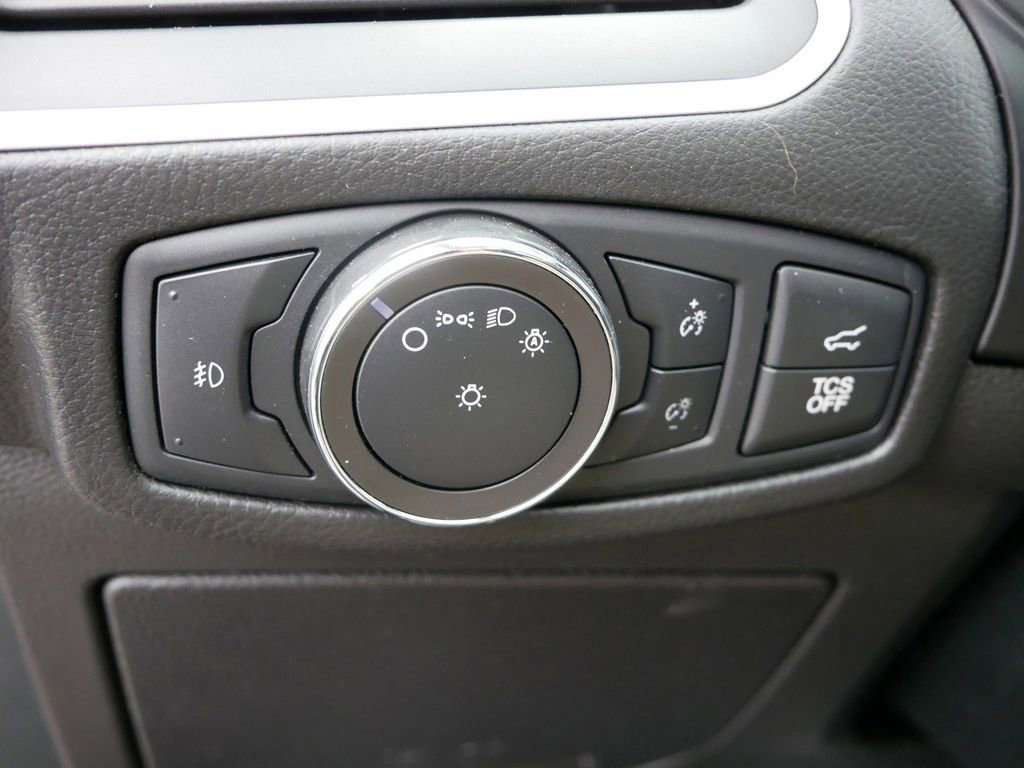 Certified 2022 Ford Edge SEL w/ Convenience Package image 12