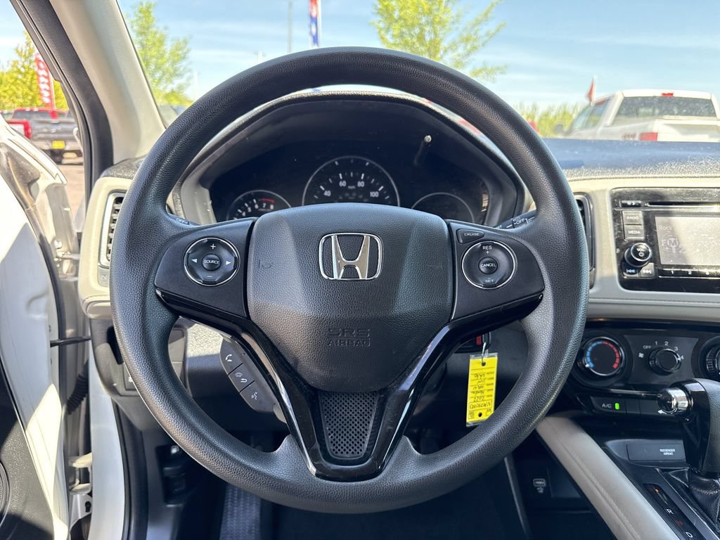 Used 2022 Honda HR-V LX image 16